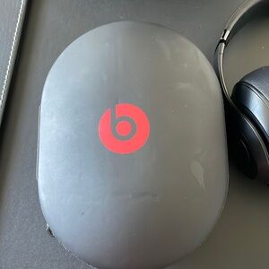 Beats Studio 3 wireless headphones